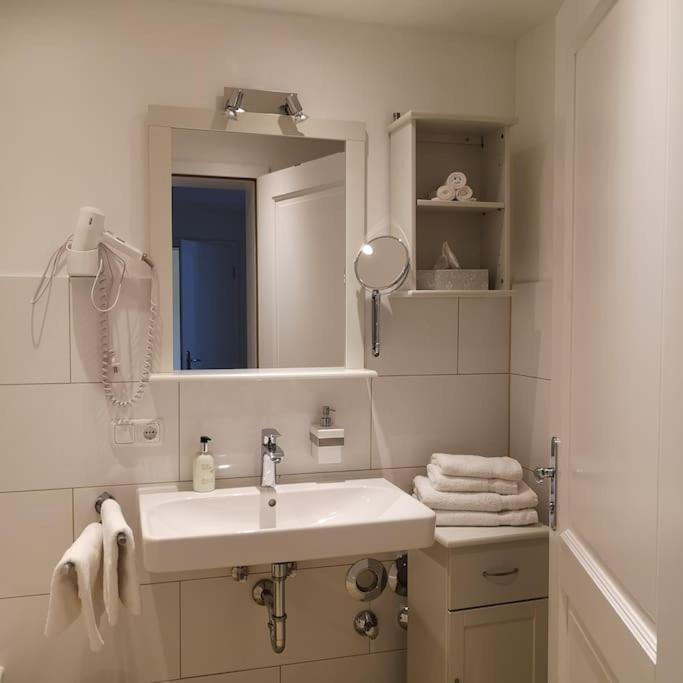 Gutshof Ferienwohnung In Seenaehe Diessen am Ammersee Ngoại thất bức ảnh